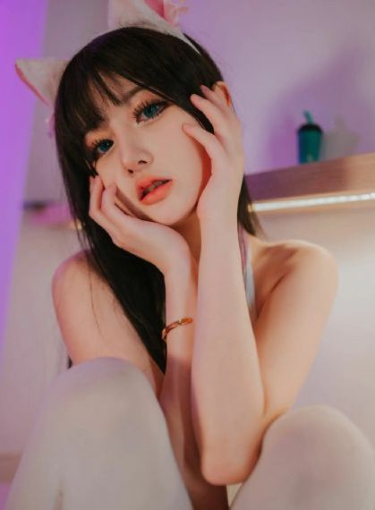 美女镇楼点顶的此妹子_BD高清完整版播放