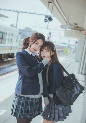 欧美日韩综合在线观看_HD全集免费观看